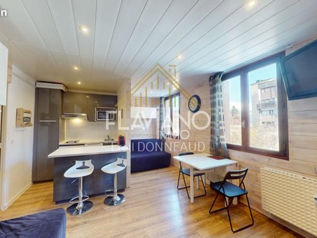 Studio 1 pièce 25 m²