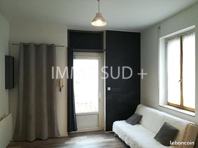 Studio 1 pièce 25 m²
