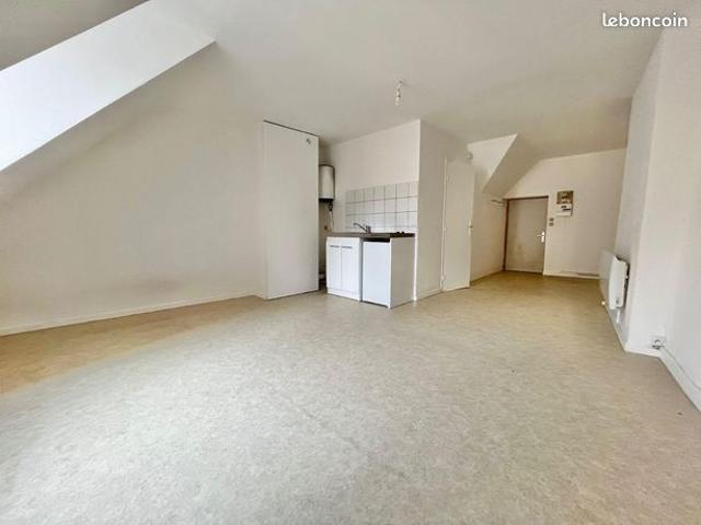 Studio 1 pièce 26 m²