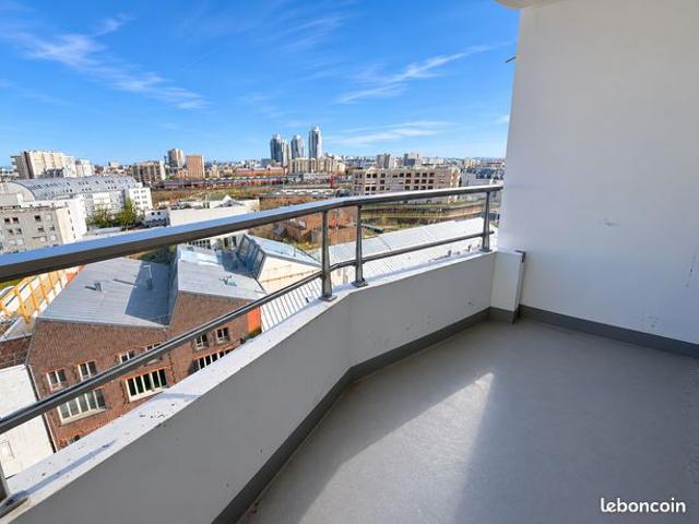 Studio 1 pièce 26 m²