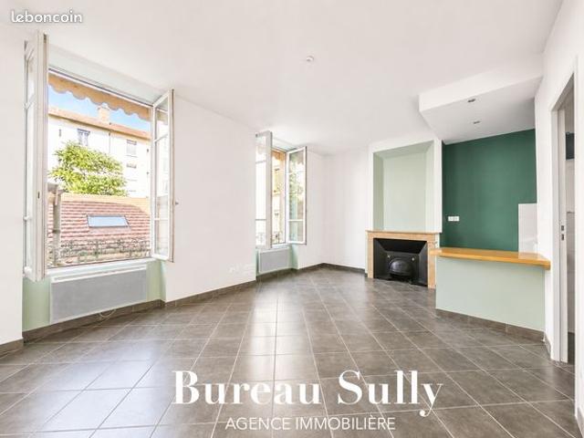 Studio 1 pièce 26 m²