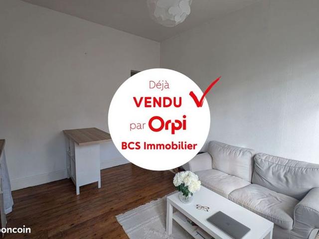 Studio 1 pièce 26 m²