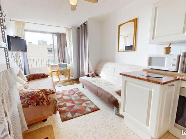 Studio 1 pièce 26 m²