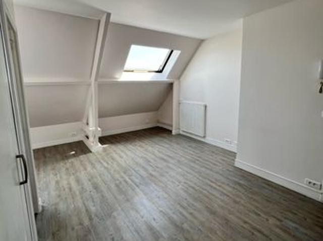 Studio 1 pièce 26 m²