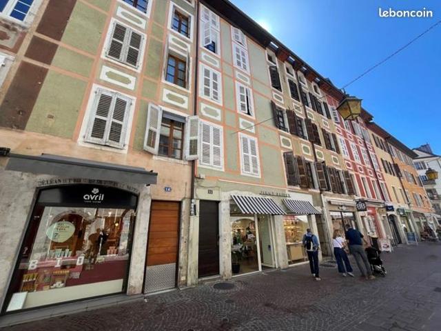 Studio 1 pièce 26 m²