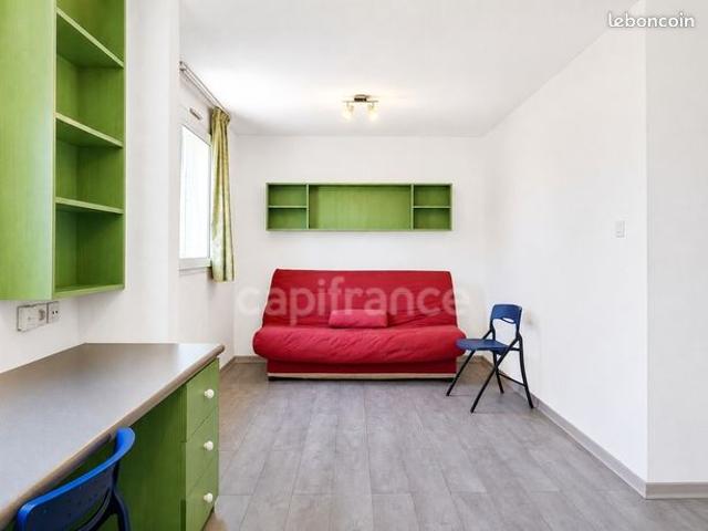 Studio 1 pièce 26 m²