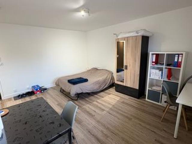 Studio 1 pièce 26 m²