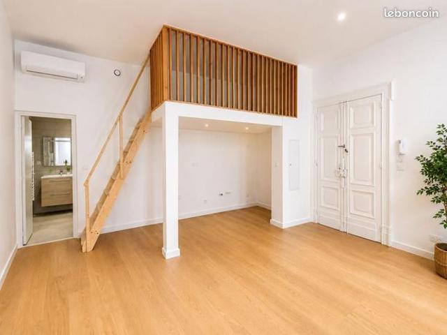 Studio 1 pièce 26 m²