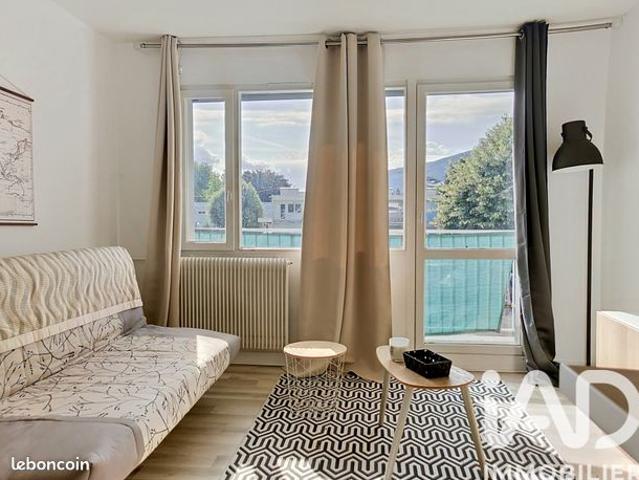 Studio 1 pièce 26 m²