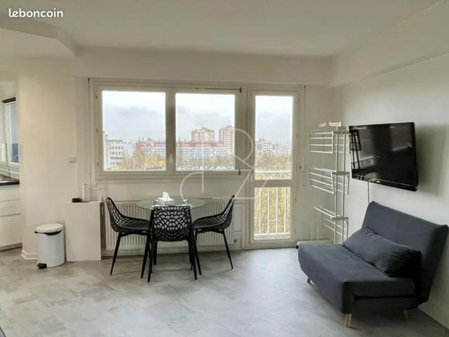 Studio 1 pièce 26 m²