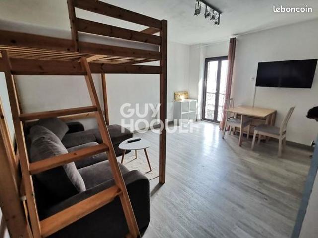 Studio 1 pièce 26 m²