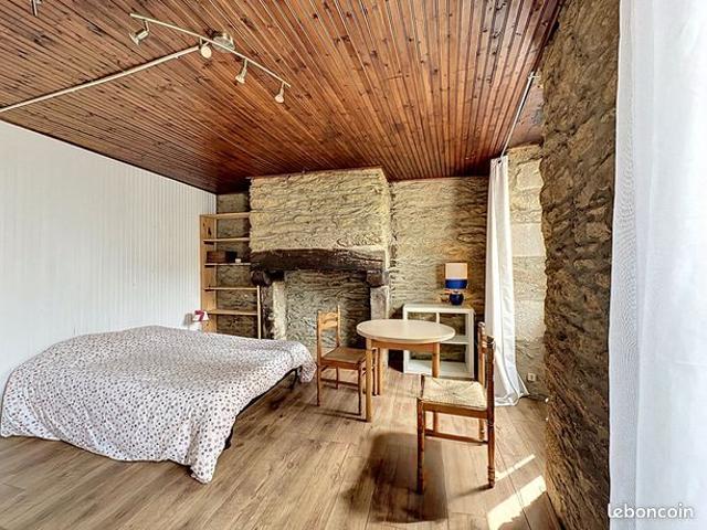 Studio 1 pièce 26 m²