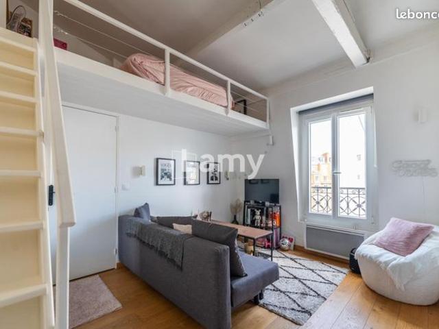 Studio 1 pièce 26 m²