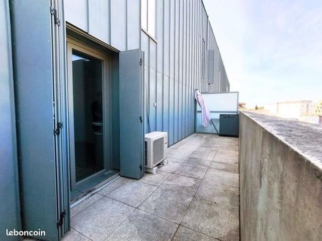 Studio 1 pièce 26 m²