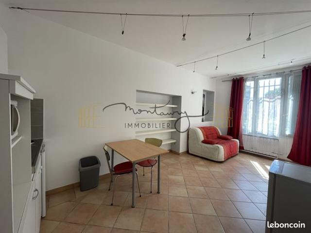 Studio 1 pièce 26 m²