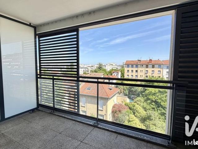 Studio 1 pièce 26 m²