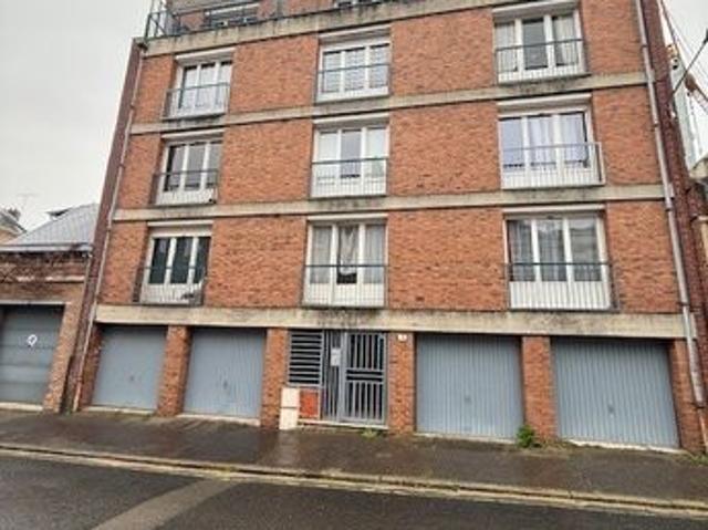 Studio 1 pièce 26 m²