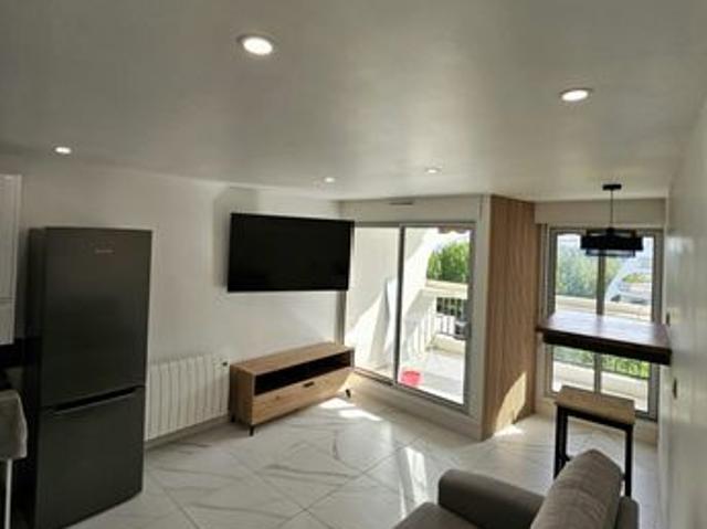 Studio 1 pièce 26 m²