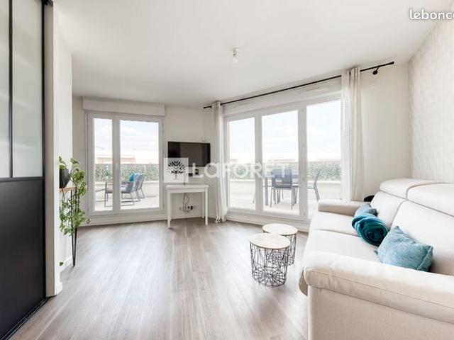 Studio 1 pièce 26 m²