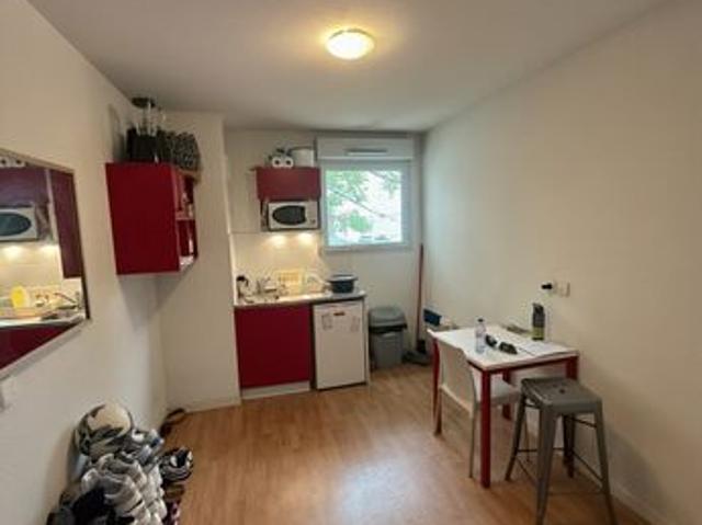 Studio 1 pièce 26 m²