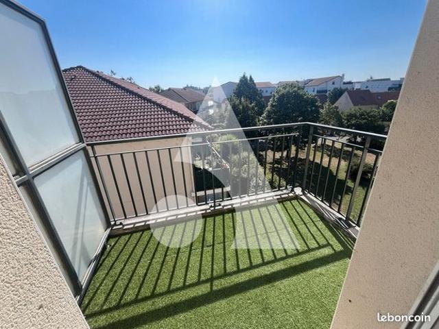 Studio 1 pièce 26 m²
