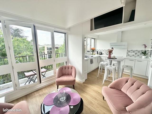 Studio 1 pièce 26 m²