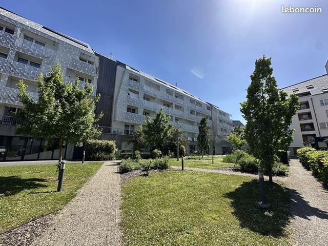 Studio 1 pièce 26 m²