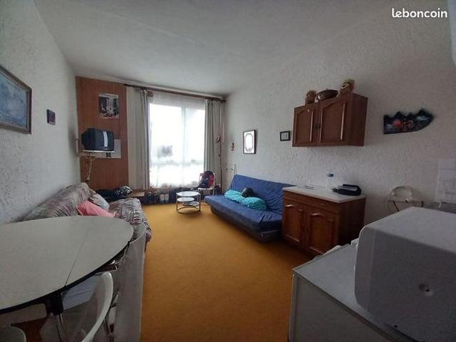 Studio 1 pièce 26 m²