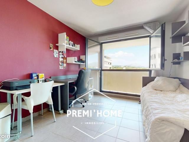 Studio 1 pièce 26 m²