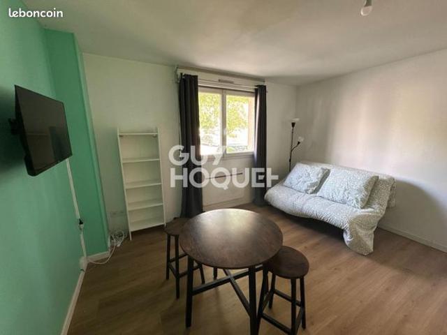 Studio 1 pièce 26 m²