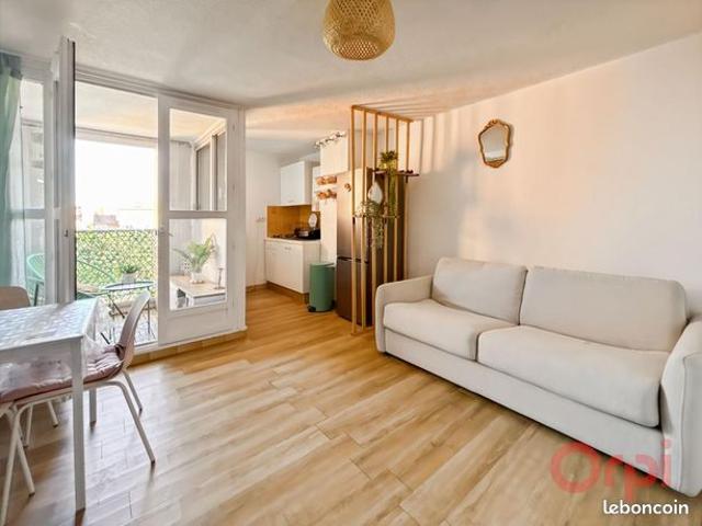 Studio 1 pièce 26 m²