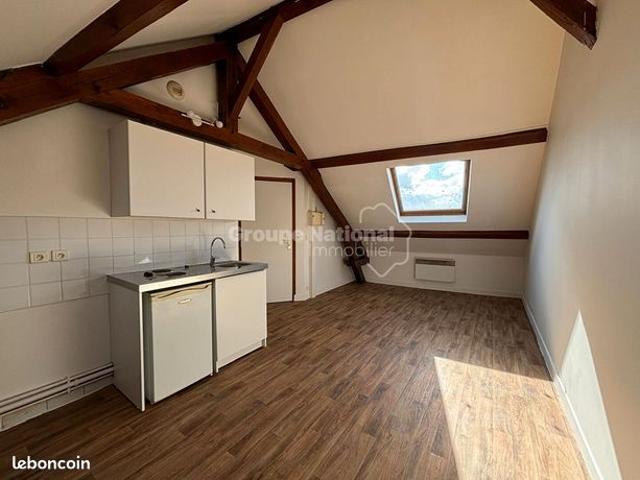 Studio 1 pièce 26 m²