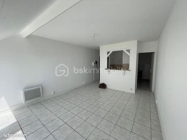 Studio 1 pièce 26 m²