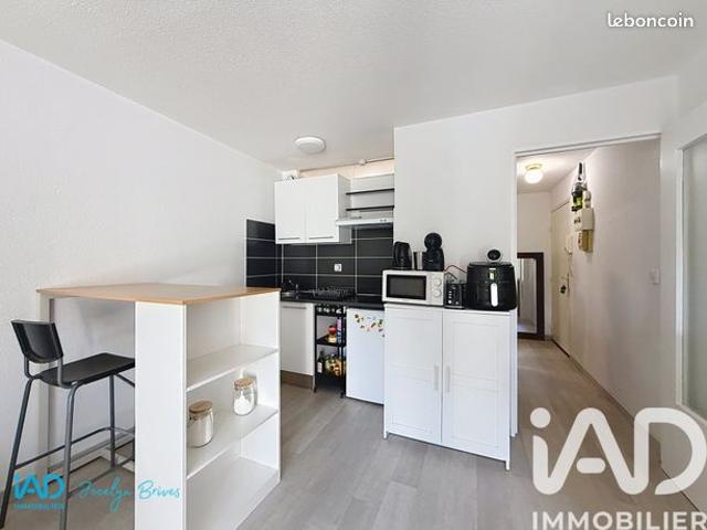 Studio 1 pièce 26 m²