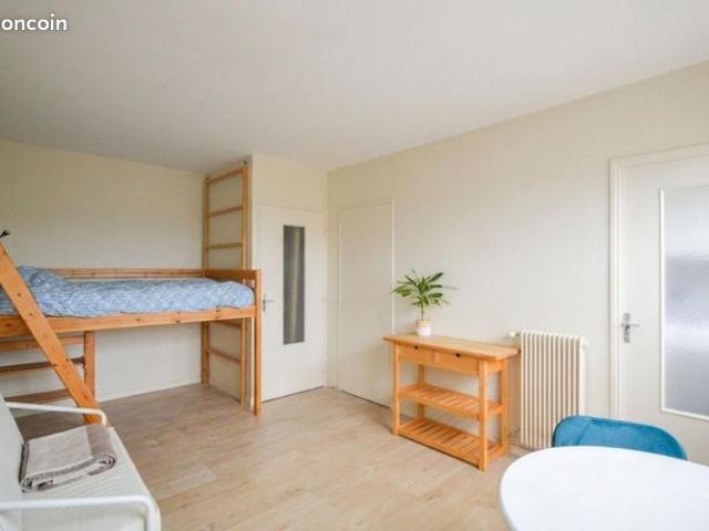 Studio 1 pièce 26 m²