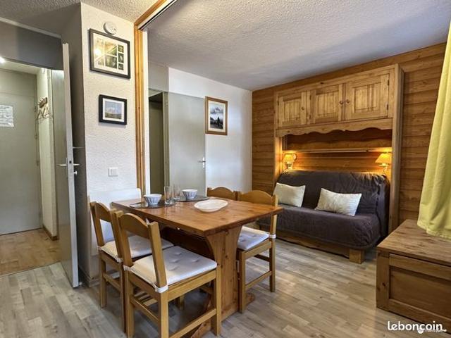 Studio 1 pièce 26 m²