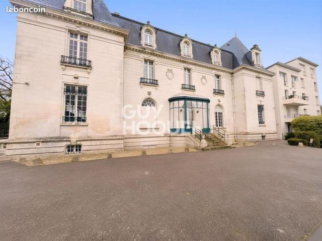 Studio 1 pièce 26 m²