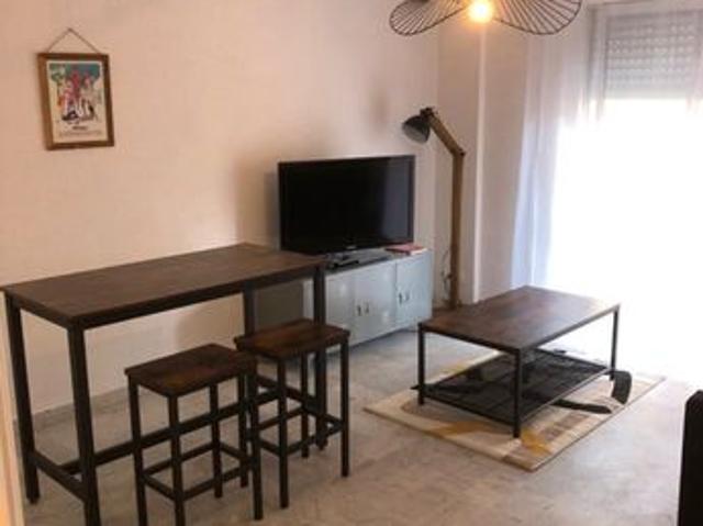 Studio 1 pièce 28 m²