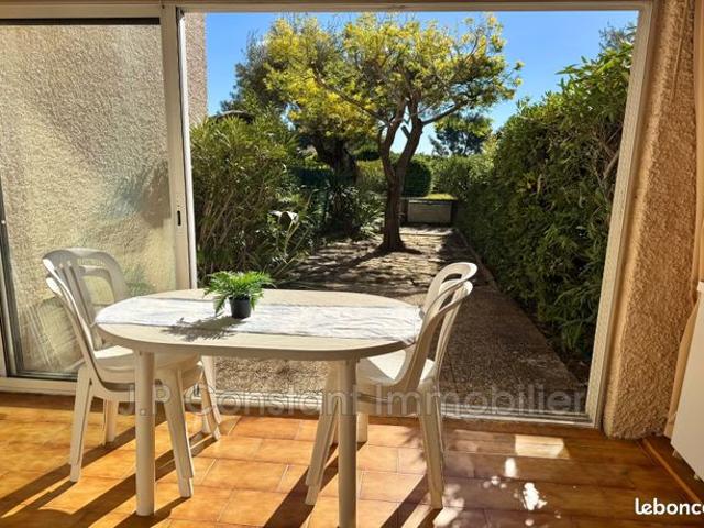 Studio 1 pièce 28 m²