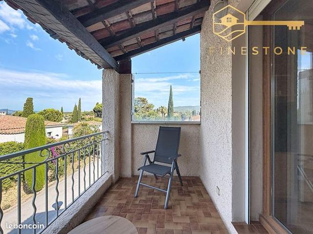 Studio 1 pièce 28 m²