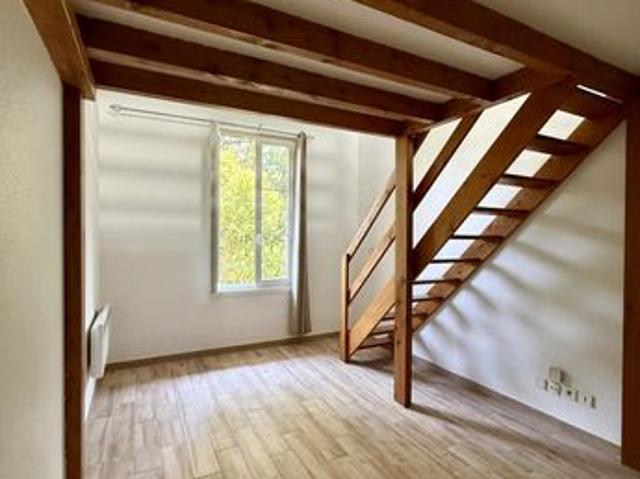 Studio 1 pièce 28 m²