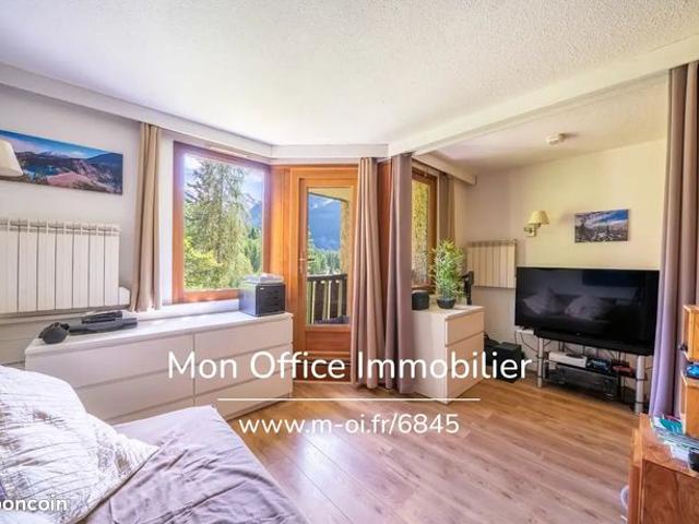 Studio 1 pièce 28 m²