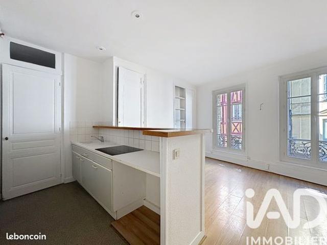 Studio 1 pièce 28 m²