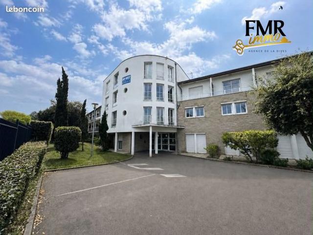 Studio 1 pièce 28 m²
