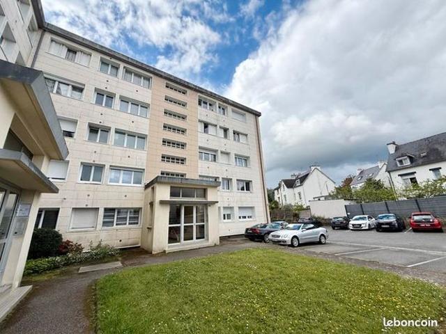 Studio 1 pièce 28 m²
