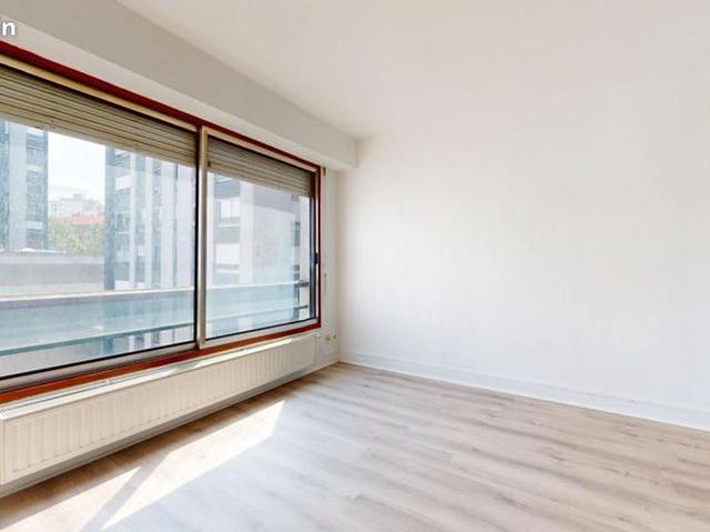 Studio 1 pièce 28 m²