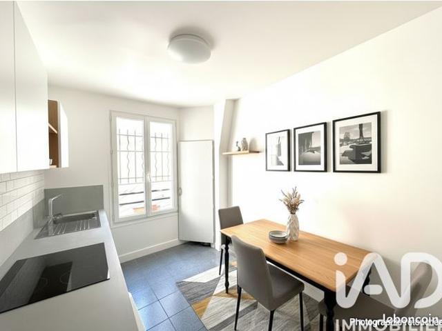 Studio 1 pièce 28 m²