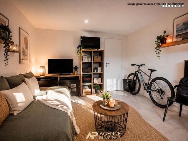 Studio 1 pièce 28 m²