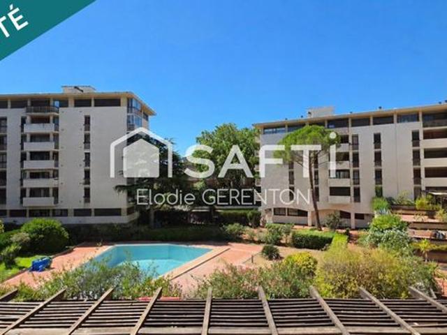 Studio 1 pièce 28 m²