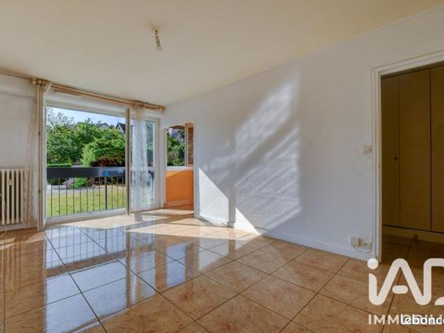 Studio 1 pièce 28 m²